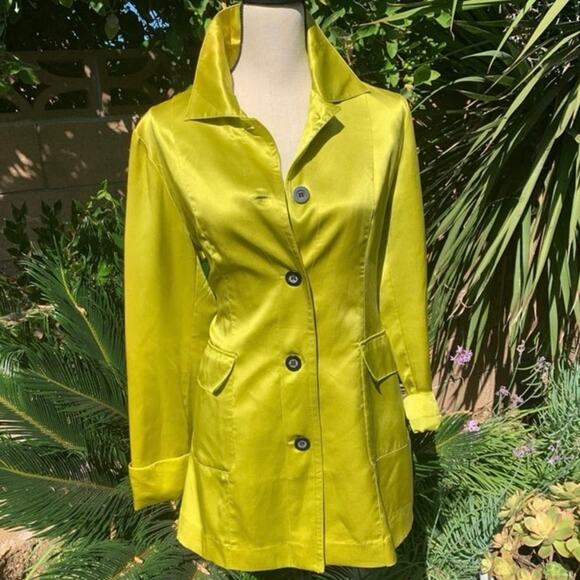 CHICOS 100% Silk Woman’s Jacket Coat Button Front Chartreuse Classic FLAW - Picture 3 of 13